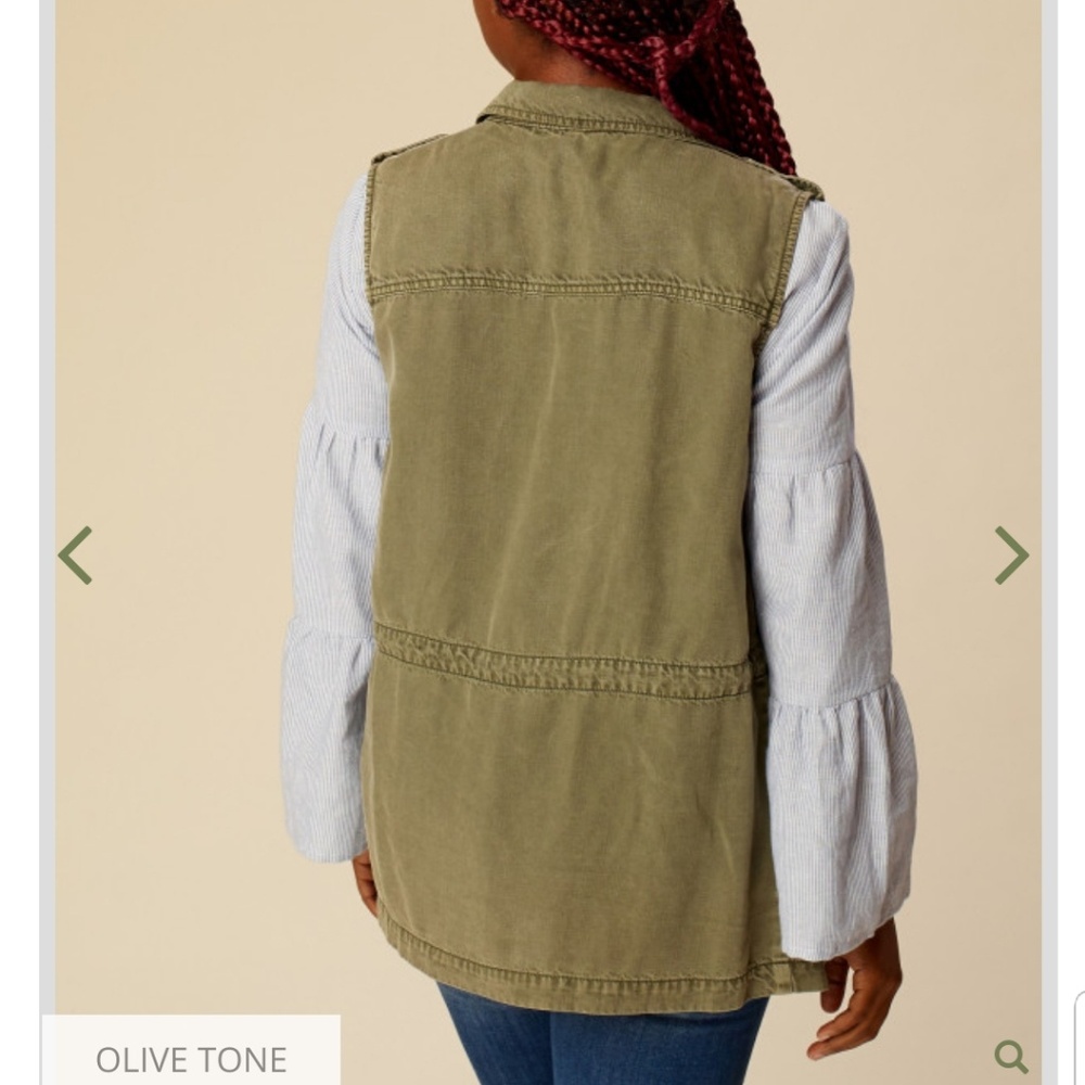 Altard State Utility Vest - Picture 3 of 4